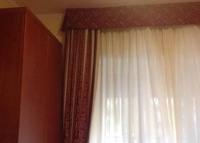 Pensjonat Guglielmo Marconi House 3*