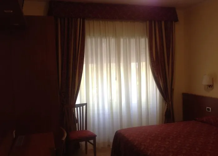 Pensjonat Guglielmo Marconi House 3*